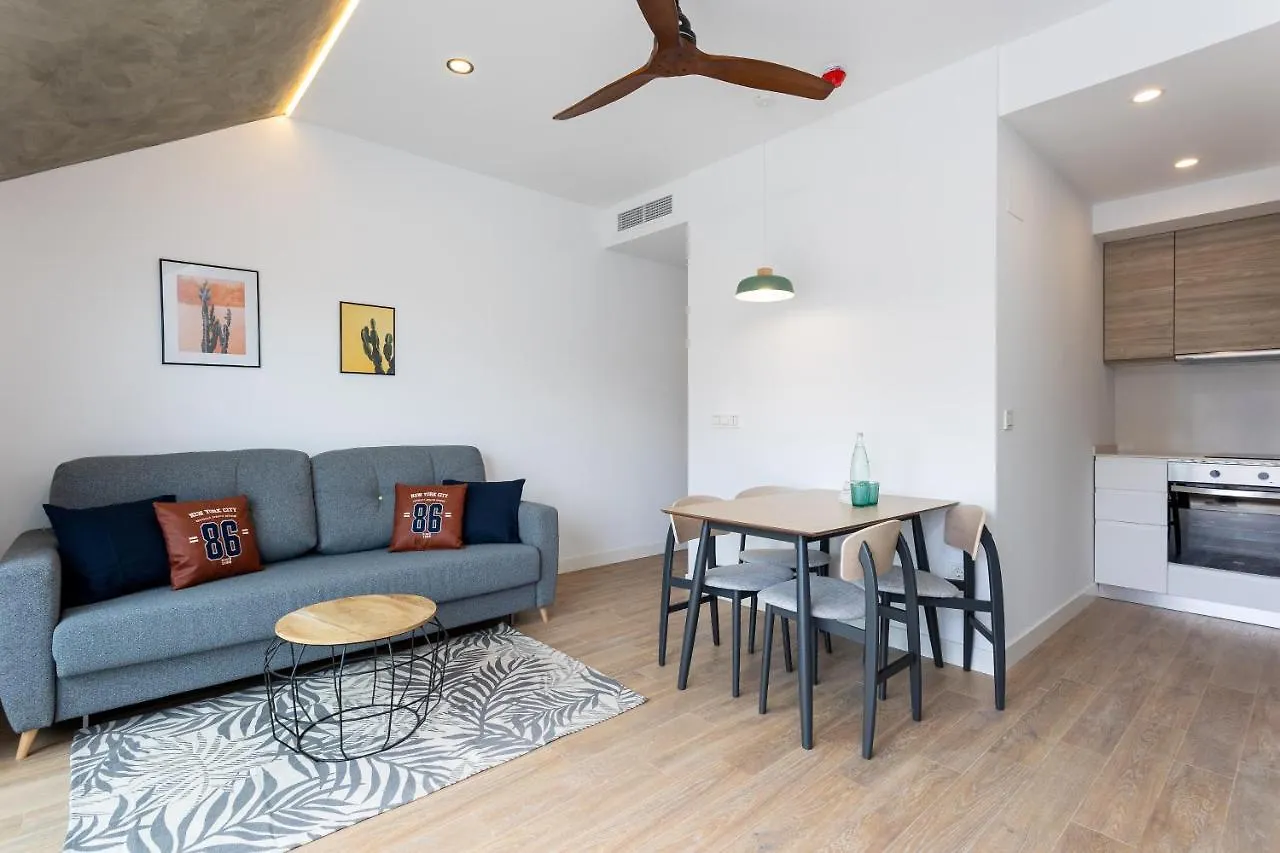 Caleyro Boutique Apartments - 