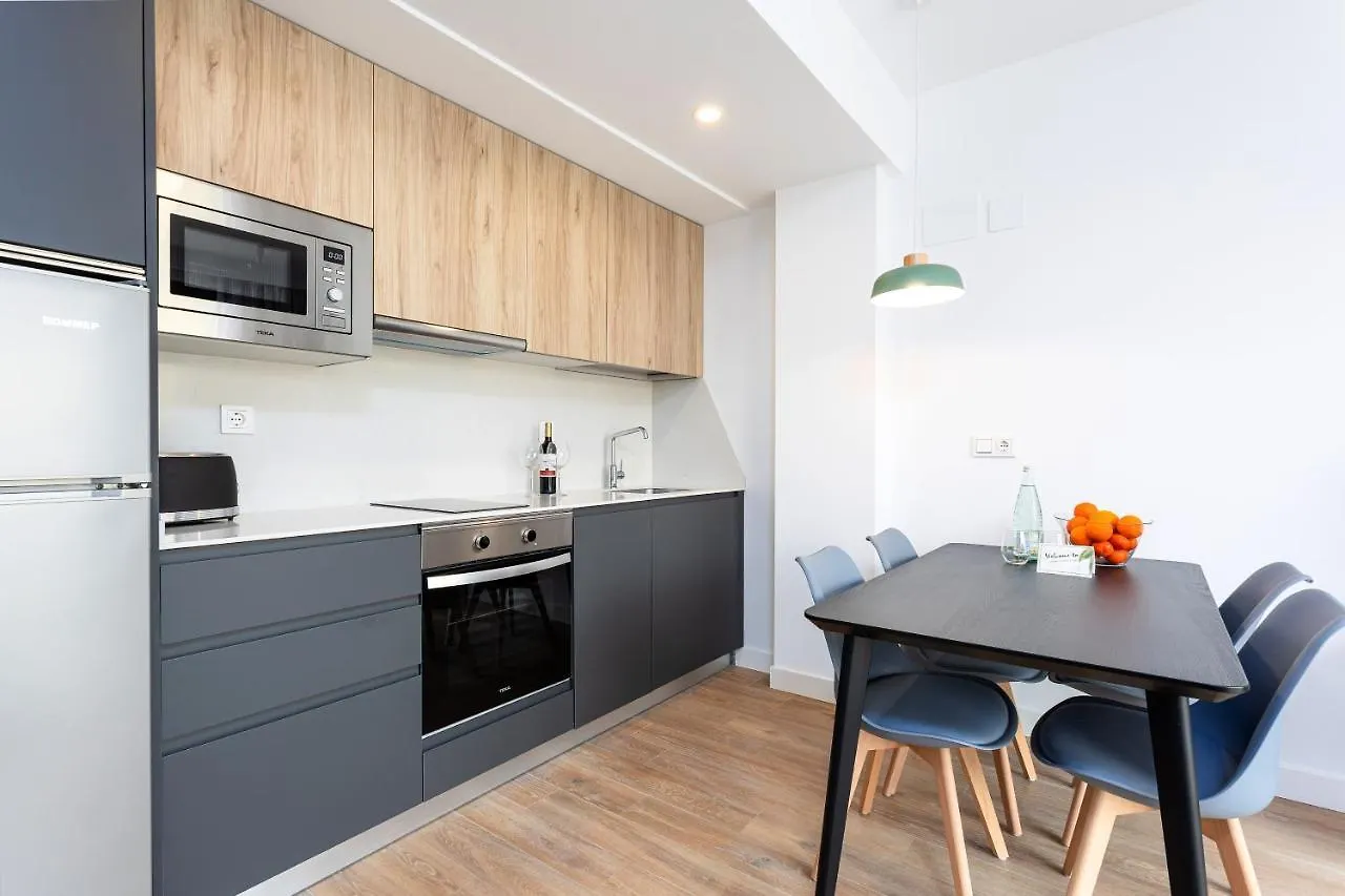 Caleyro Boutique Apartments - 