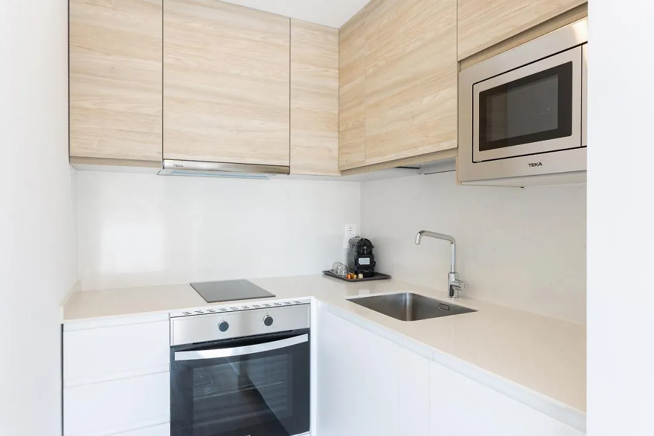 Caleyro Boutique Apartments - 