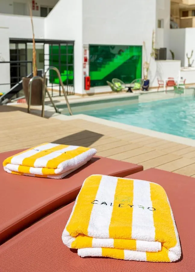 Aparthotel Caleyro Boutique Apartments - 