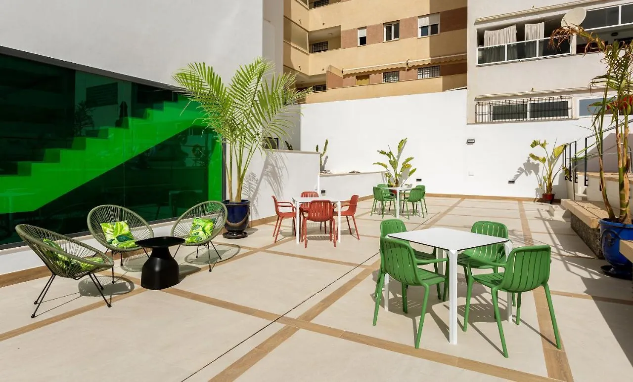 Caleyro Boutique Apartments - 