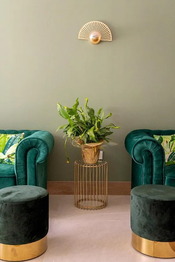 Caleyro Boutique Apartments - 