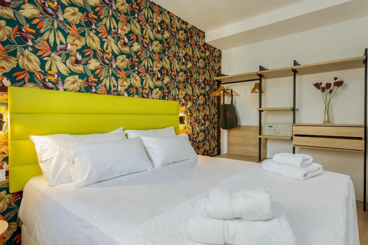 Caleyro Boutique Apartments - 